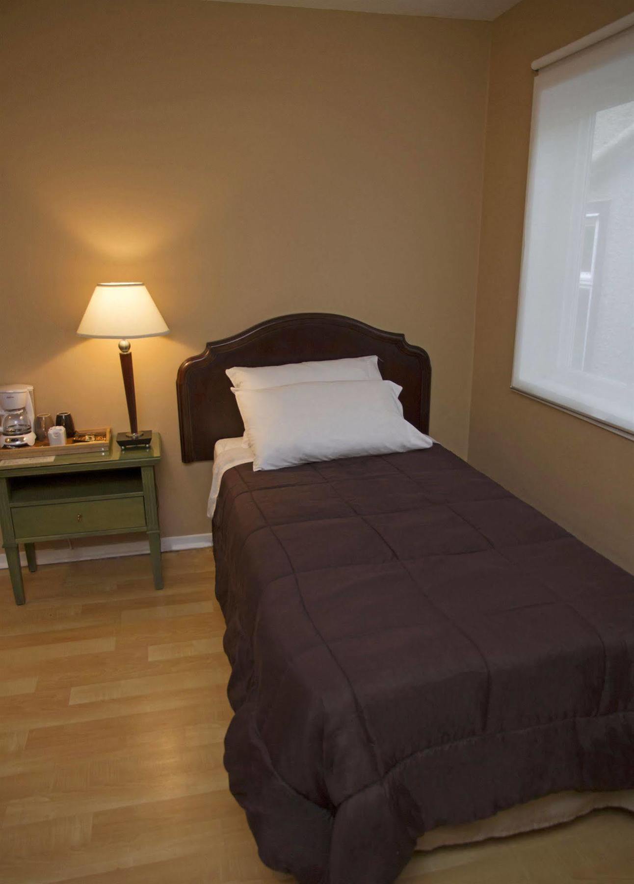 Hotel Squamish Εξωτερικό φωτογραφία